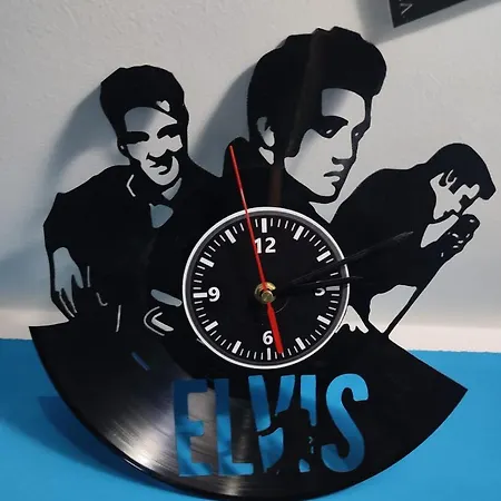 情趣酒店 A For A Few Or A Few Days